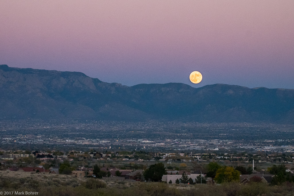 Moonrise after sunset, Mesa Prieta